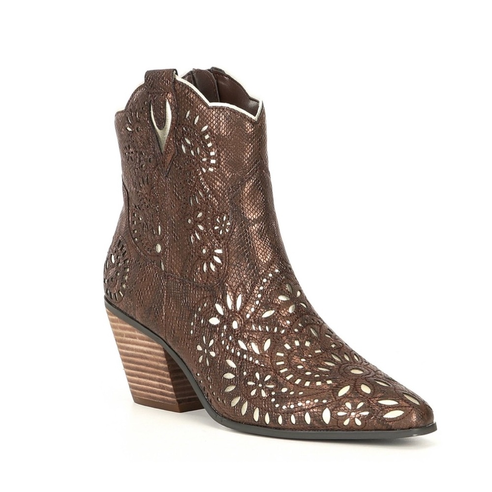NEW Betsey Johnson Mozart Ankle Western boot